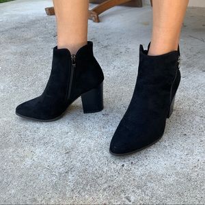 Black suede pointed toe bootie